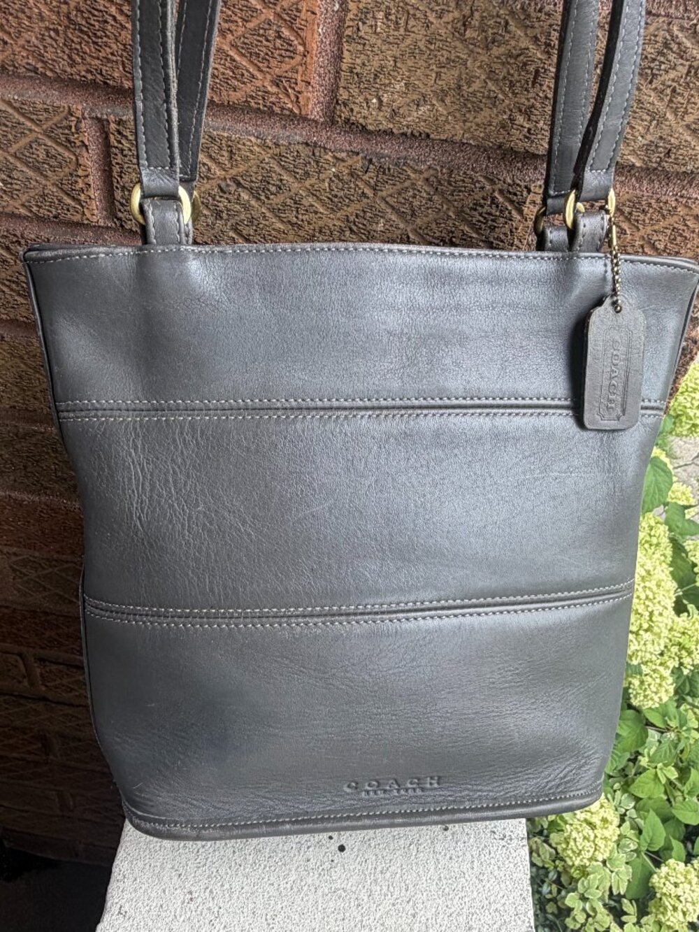 COACH Vintage Tribeca USA Y2K 90s Rare Pewter Gray Bucket Zip Shoulder Bag Tote